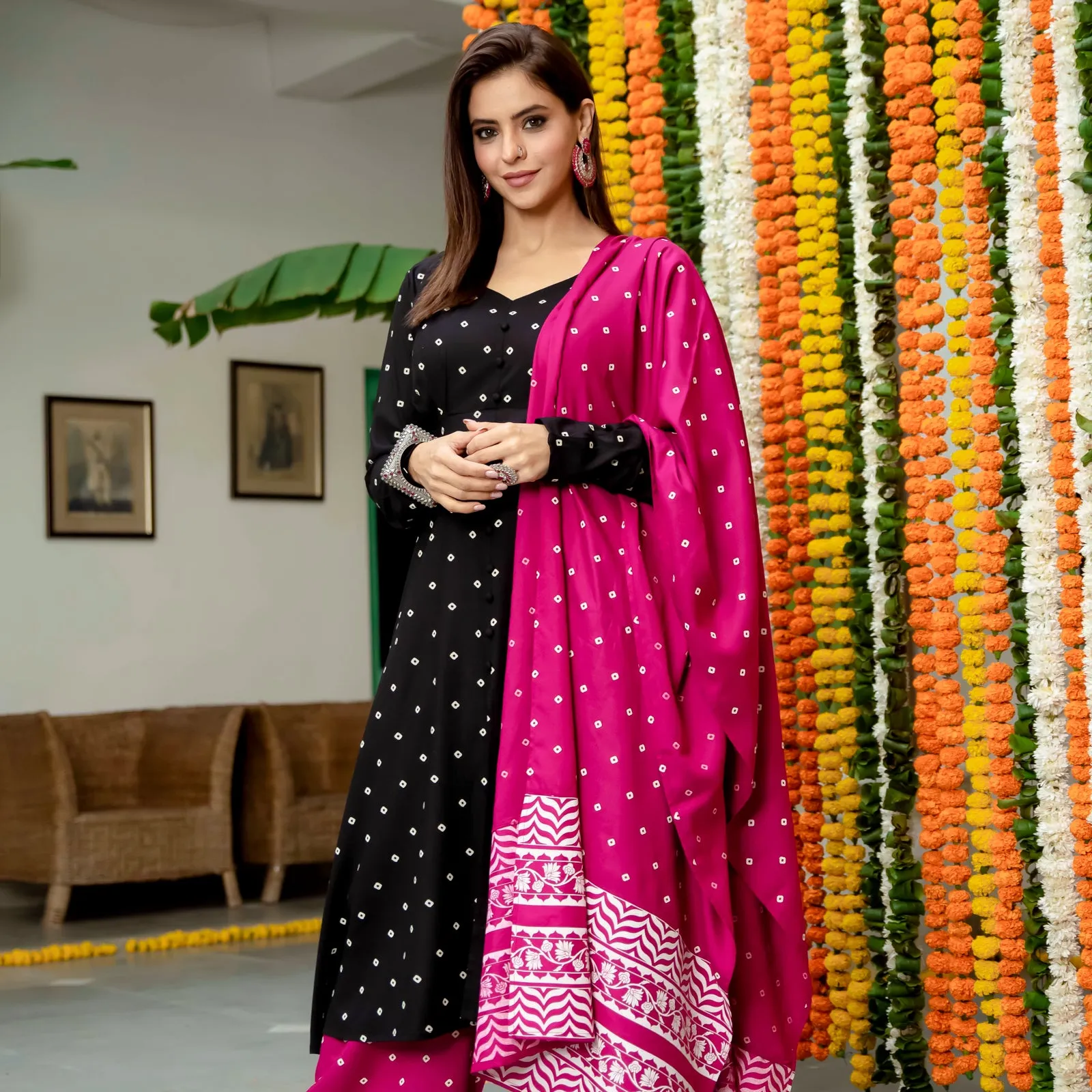 Black & Pink Buttoned Kurta Dupatta Pant Set with Pompoms - SOM