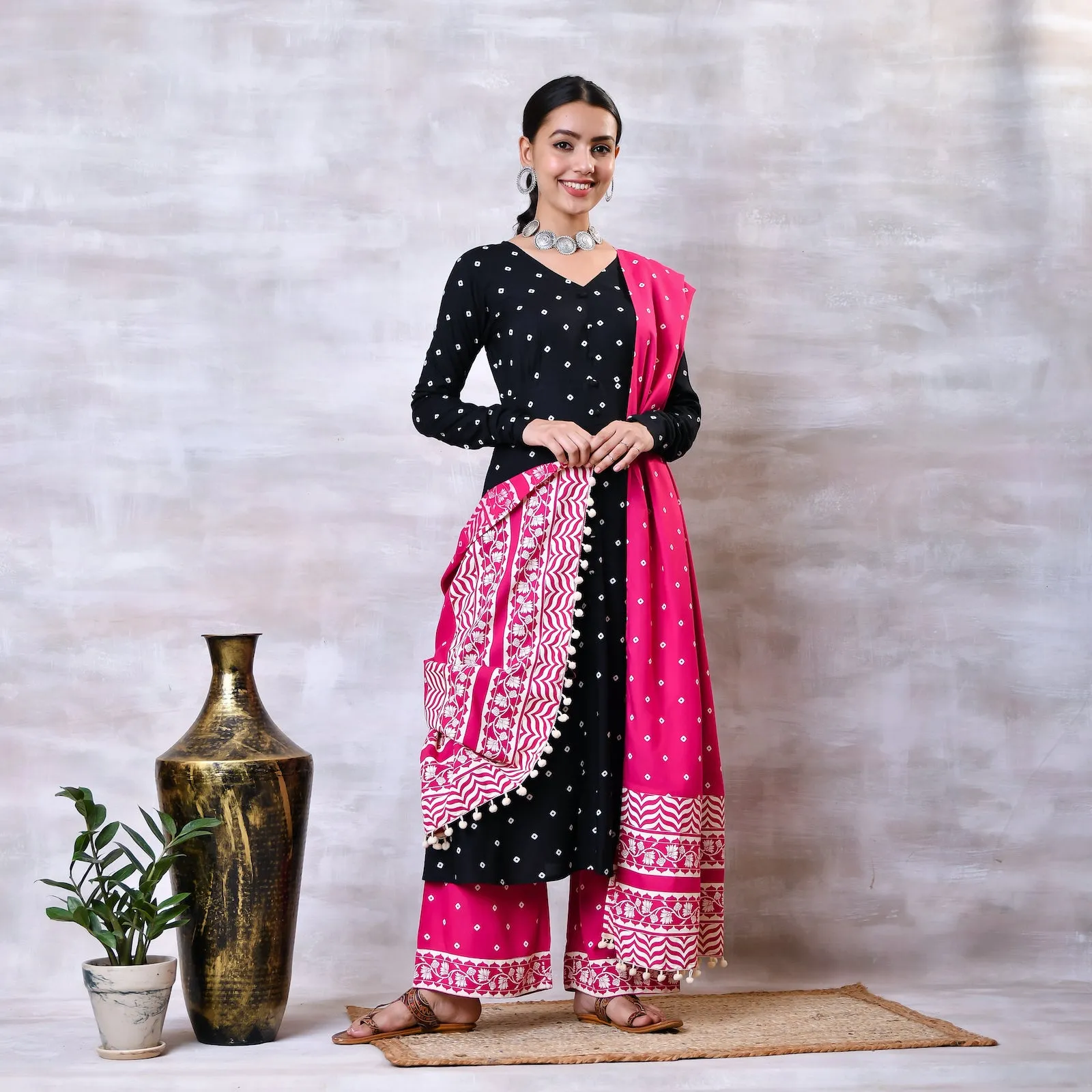 Black & Pink Buttoned Kurta Dupatta Pant Set with Pompoms - SOM