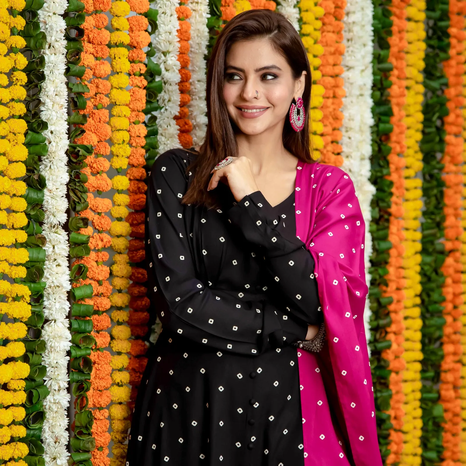 Black & Pink Buttoned Kurta Dupatta Pant Set with Pompoms - SOM